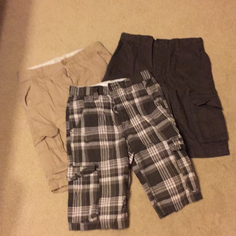 Boys sz 14 Old Navy cargo short bundle!